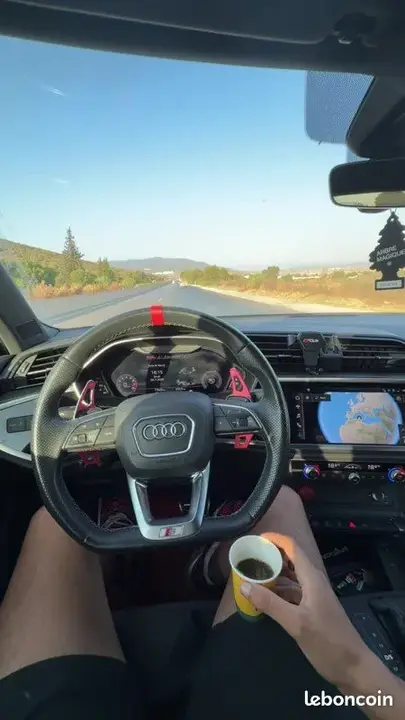 Audi Q3 2021 photo 3