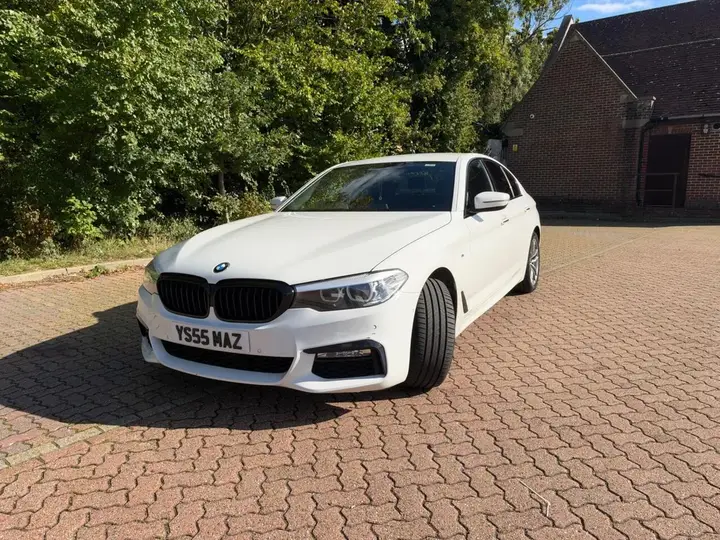 BMW 5 Series 2018 photo 3