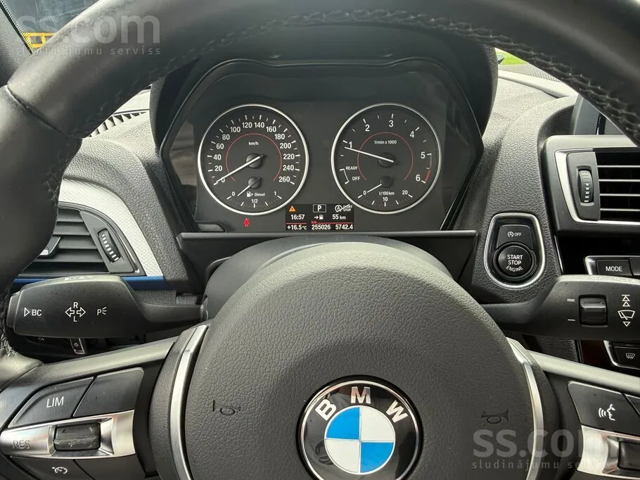 BMW 1 Series 2016 photo 5