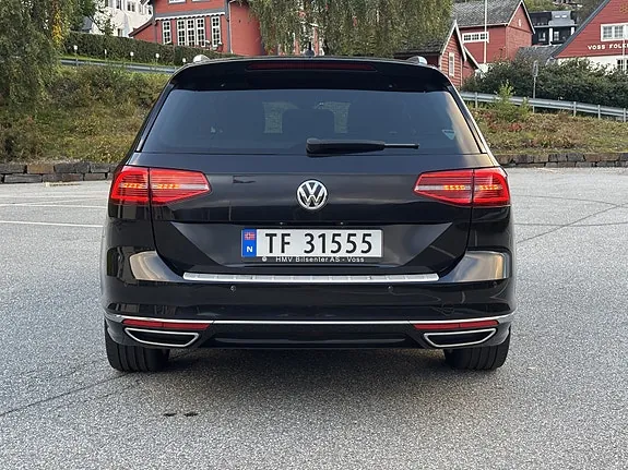 Volkswagen Passat 2018 photo 4