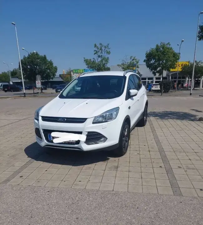 Ford Kuga 2015 photo 2