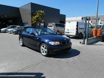 BMW 1 Series 2009 photo 2