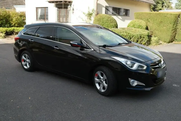 Hyundai I40