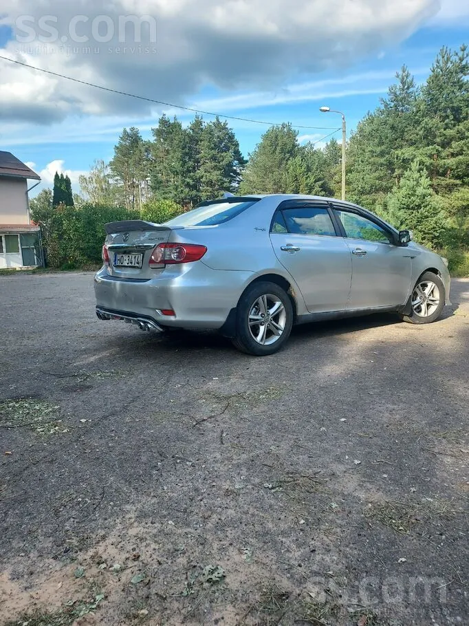 Toyota Corolla 2011 photo 3