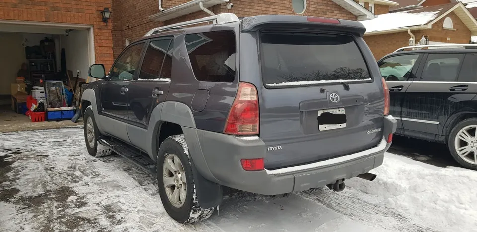 Toyota 4Runner 2003 photo 2