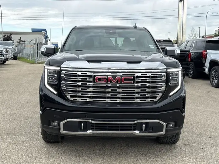 GMC Sierra 1500 2026 photo 3