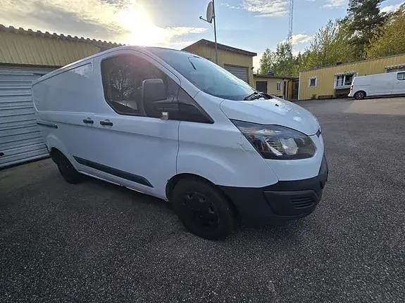 Ford Transit Custom 2013 photo 2