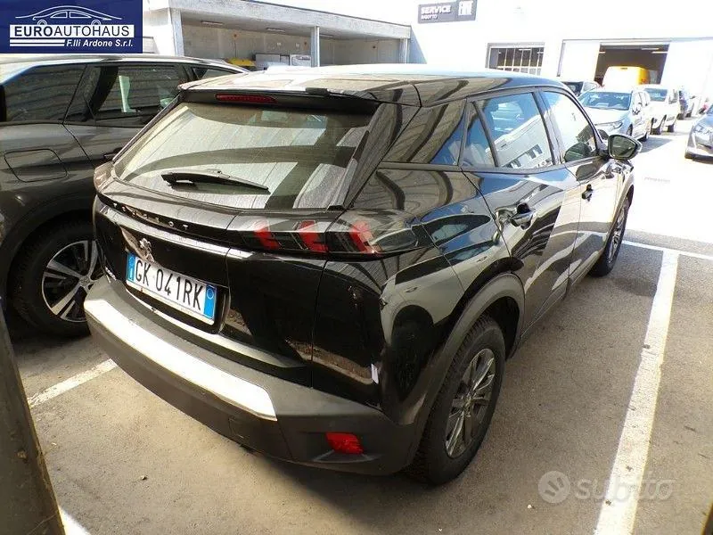 Peugeot 2008 2022 photo 2