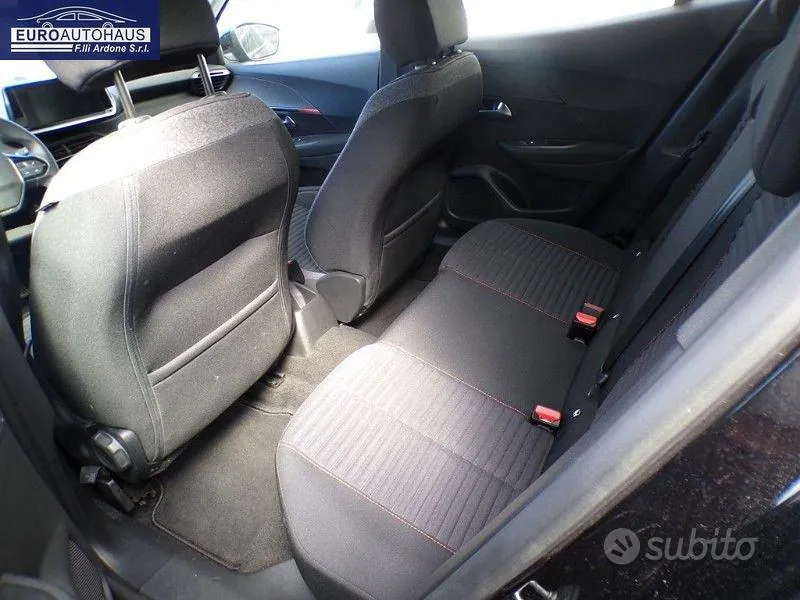 Peugeot 2008 2022 photo 4