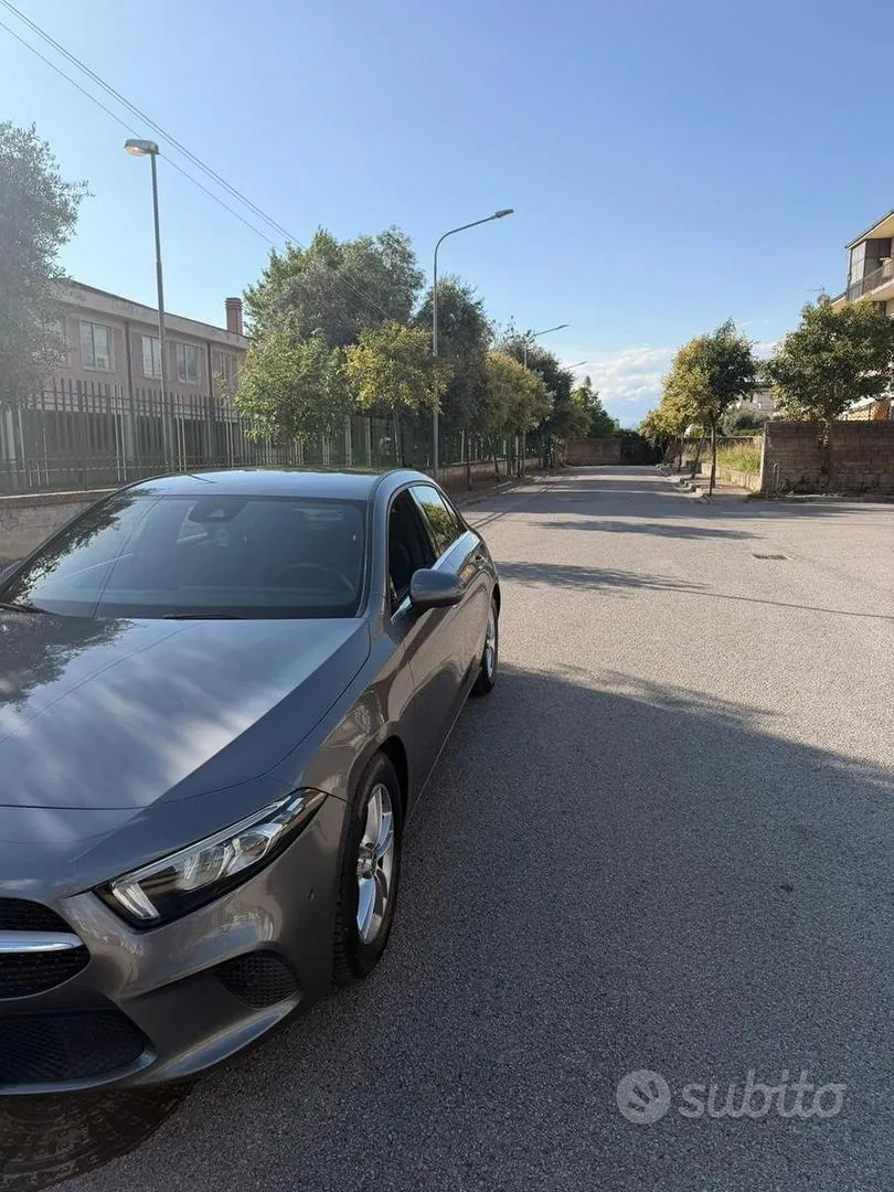 Mercedes-Benz A 2020 photo 3