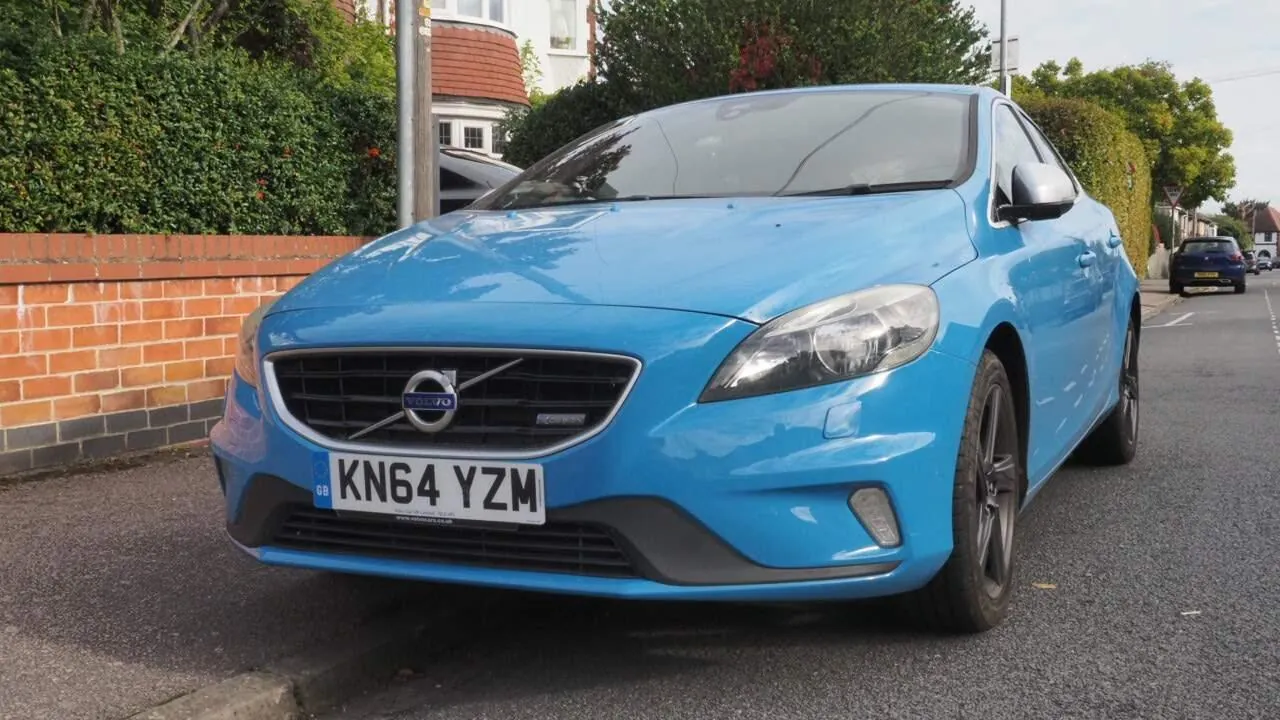 Volvo V40