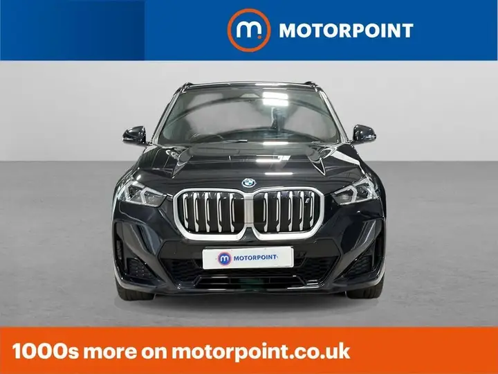 BMW Ix1 2023 photo 3