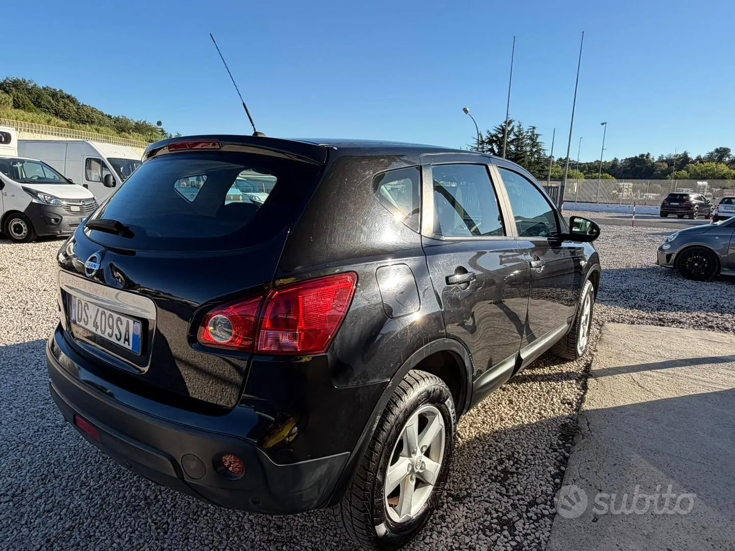 Nissan Qashqai 2008 photo 4