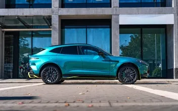 Aston Martin Dbx 2024 photo 3
