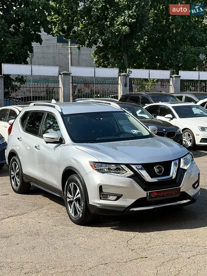 Nissan Rogue 2018 photo 2