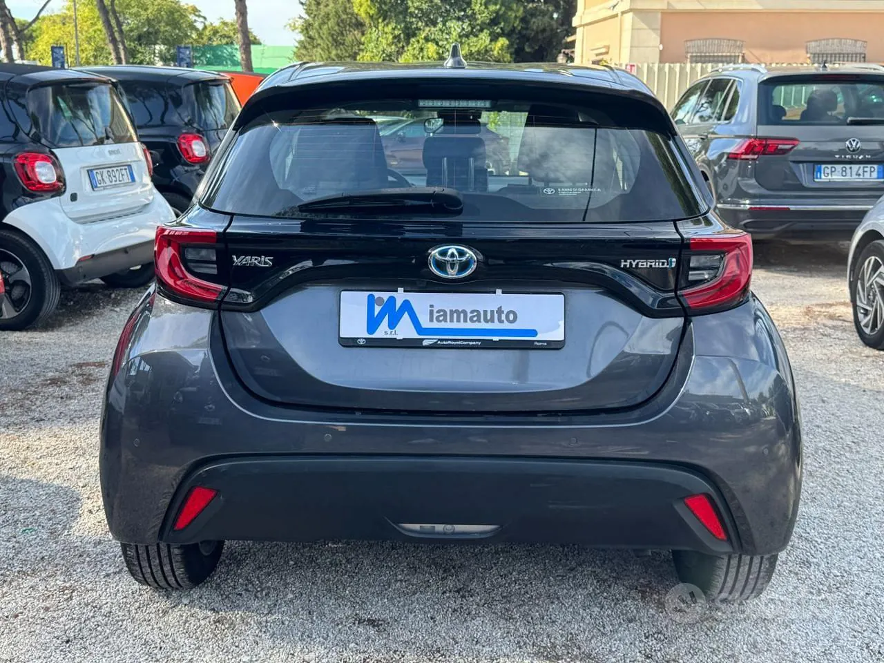 Toyota Yaris 2023 photo 4
