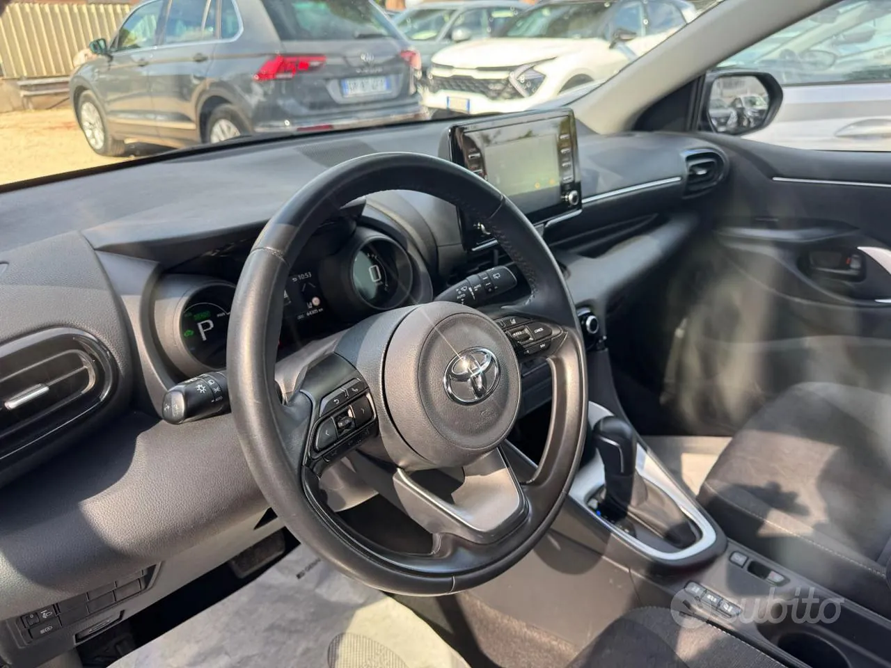 Toyota Yaris 2023 photo 5