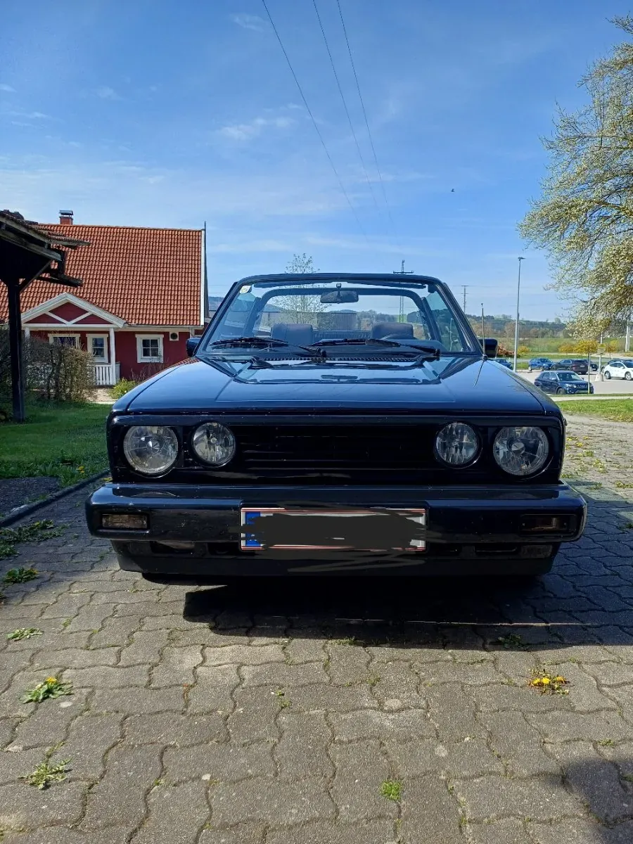Volkswagen Golf 1990 photo 2