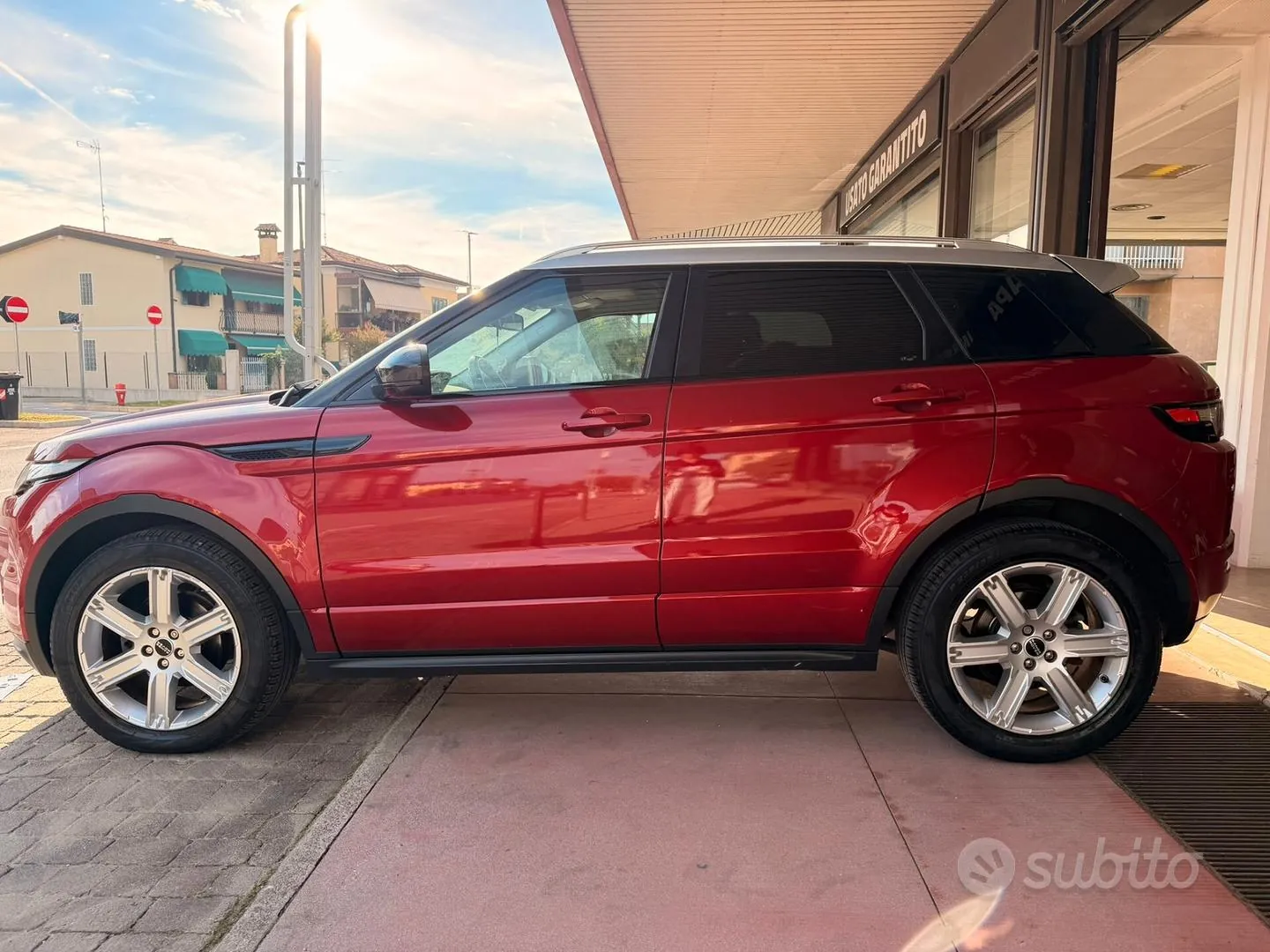 Land Rover Range Rover Evoque 2014 photo 4