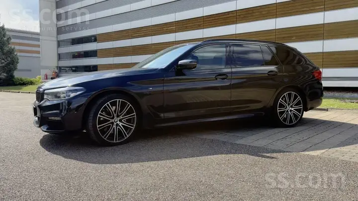 BMW 530D 2019 photo 3