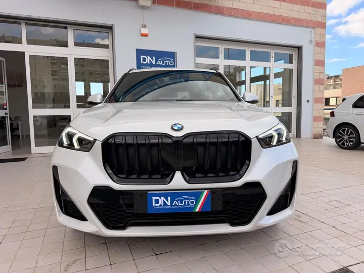 BMW X1 2025 photo 2