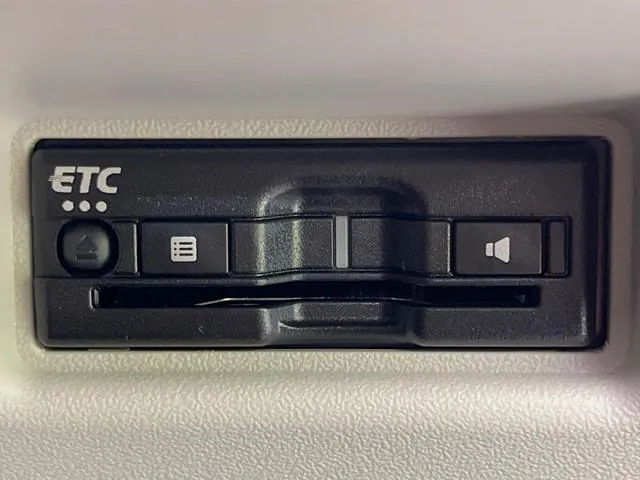 Suzuki Swift 2024 photo 5