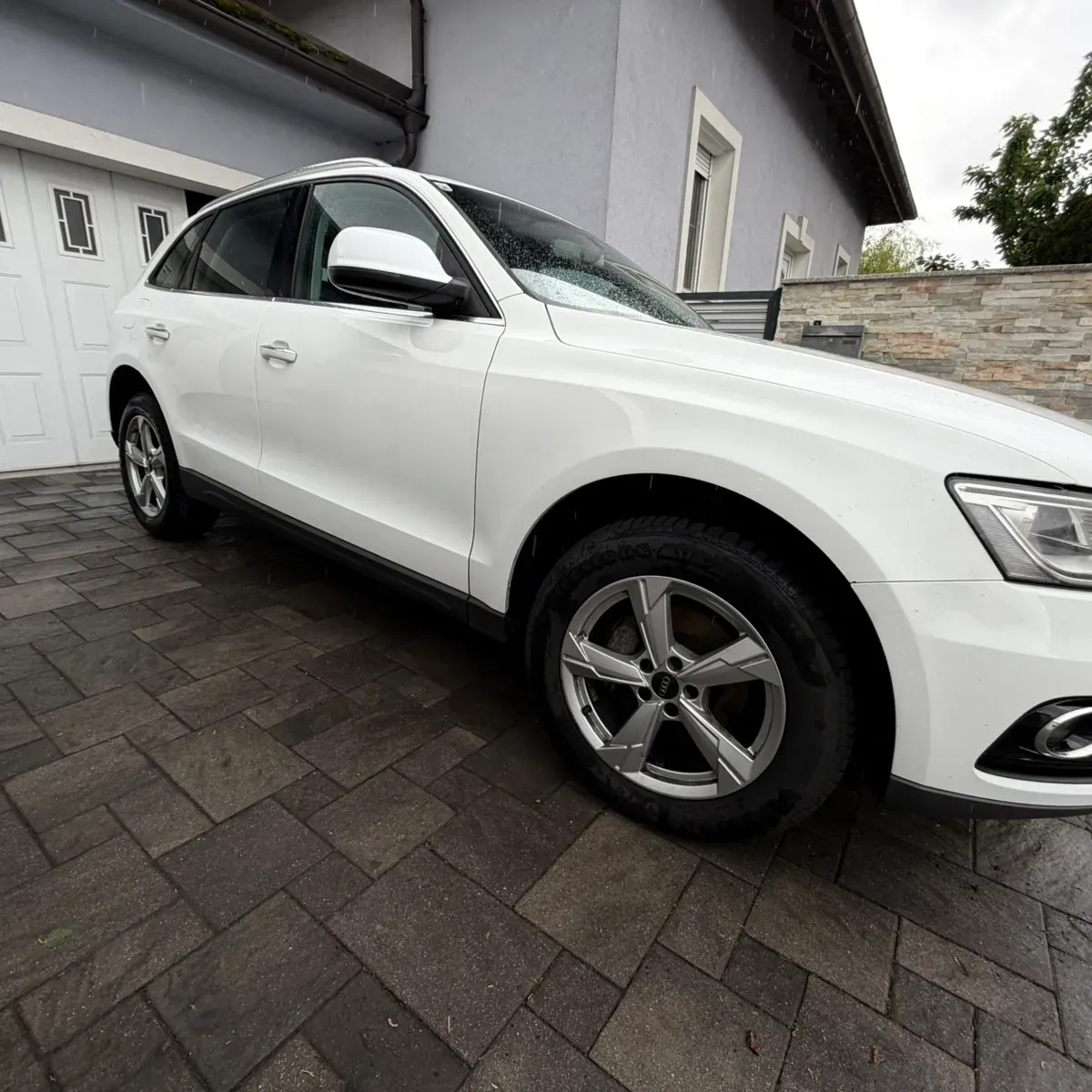 Audi Q5 2015 photo 2