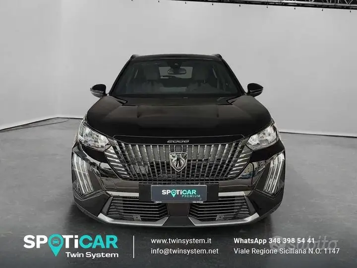 Peugeot 2008 2023 photo 2