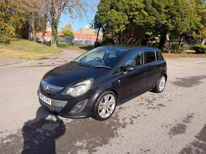 Vauxhall Corsa 2012 photo 3