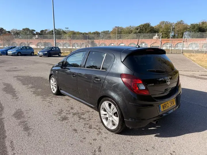Vauxhall Corsa 2012 photo 4