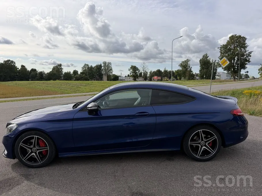 Mercedes-Benz C250 2017 photo 2