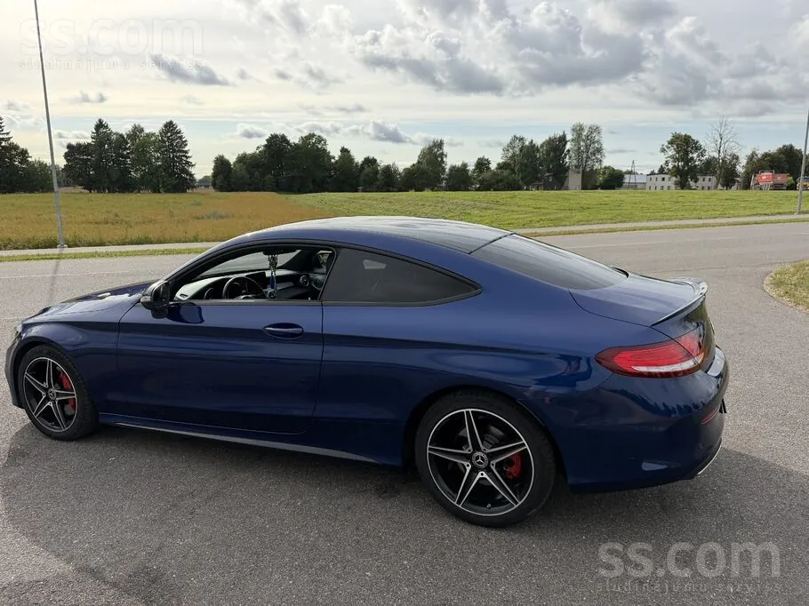 Mercedes-Benz C250 2017 photo 3