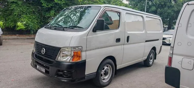 Nissan Urvan