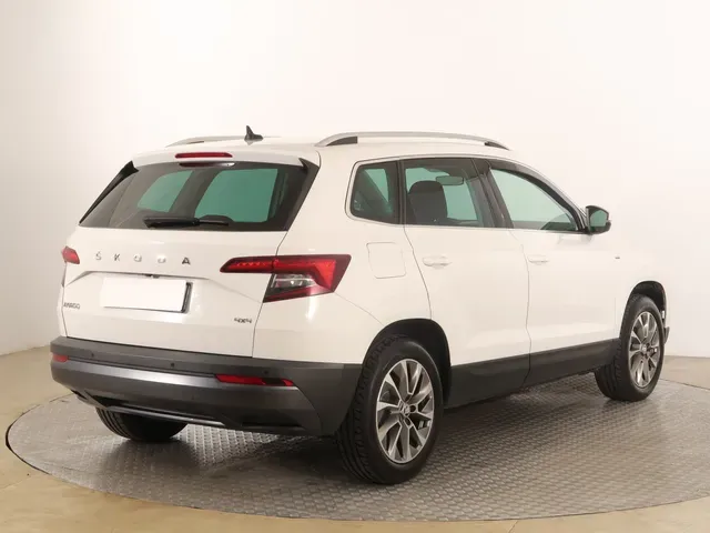 Skoda Karoq 2021 photo 4