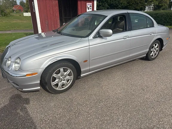 Jaguar S-Type 2000 photo 2