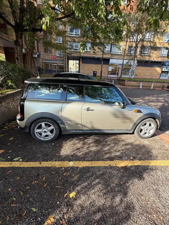 Mini Clubman 2009 photo 2