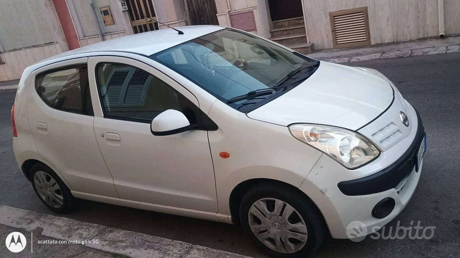 Nissan Pixo 2009 photo 2