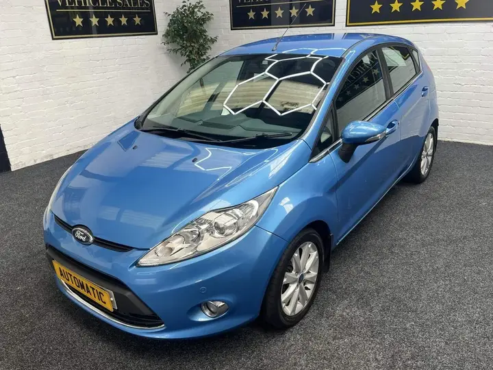 Ford Fiesta 2011 photo 5