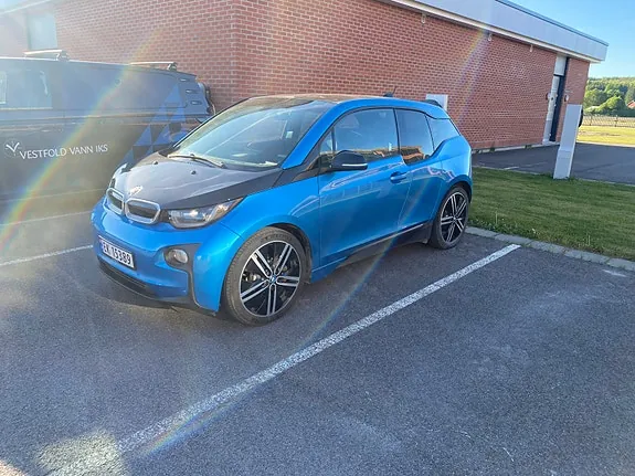 BMW I3