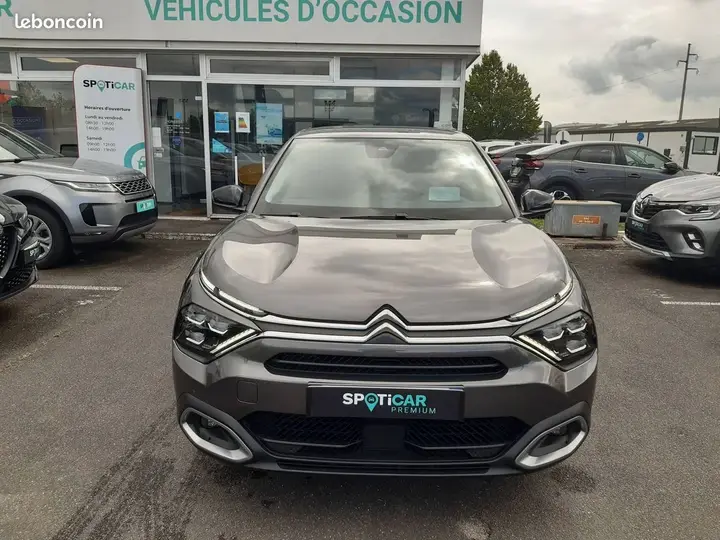 Citroen C4 2024 photo 2