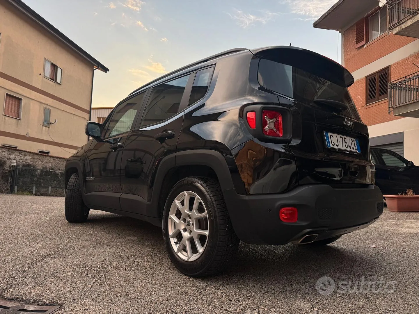 Jeep Renegade 2022 photo 3