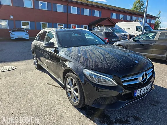 Mercedes-Benz C-Class 2016 photo 2