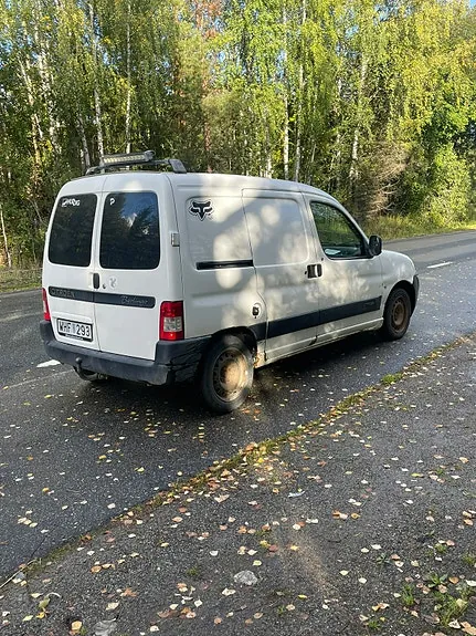 Citroen Berlingo 2004 photo 3