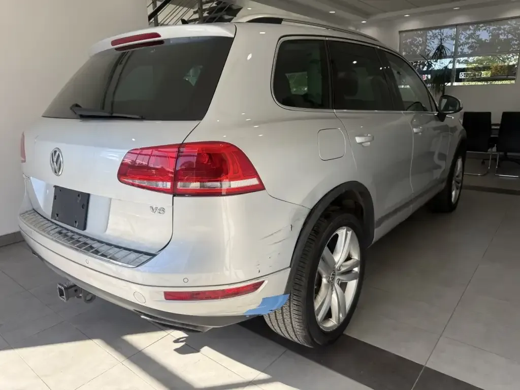 Volkswagen Touareg 2012 photo 4