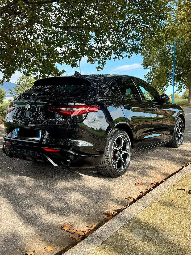 Alfa Romeo Stelvio 2022 photo 2