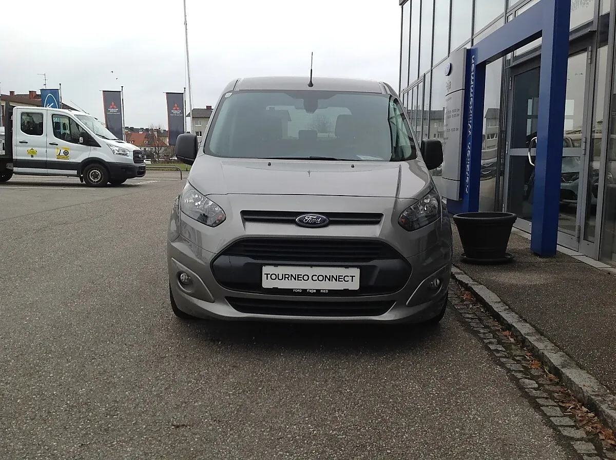 Ford Tourneo Connect 2018 photo 2