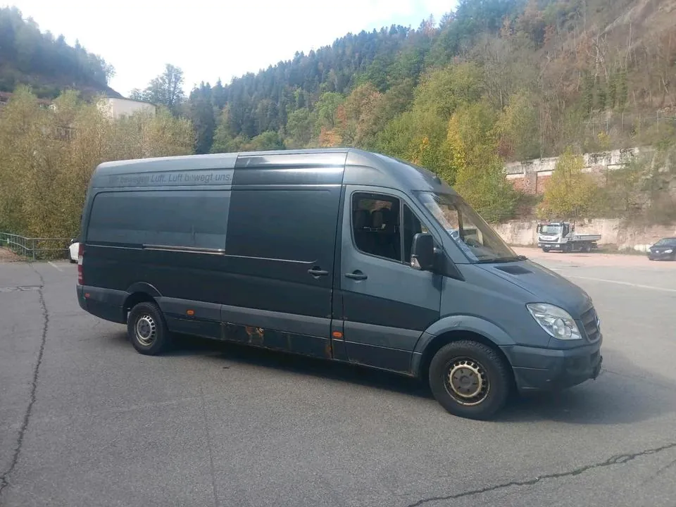 Mercedes-Benz Sprinter Maxi