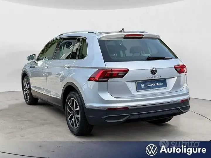 Volkswagen Tiguan 2023 photo 3