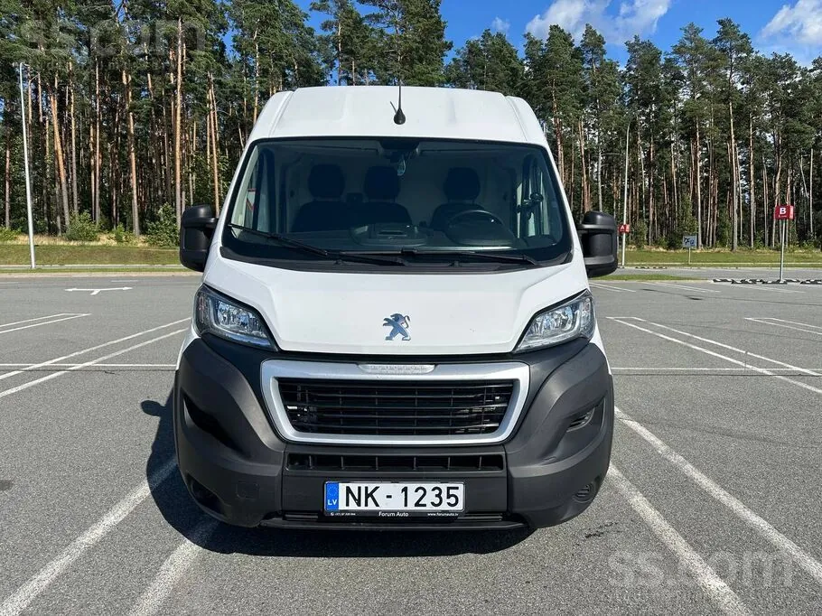 Peugeot Boxer 2023 photo 2