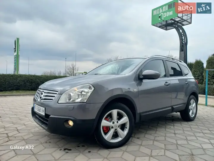 Nissan Qashqai+2 2008 photo 2